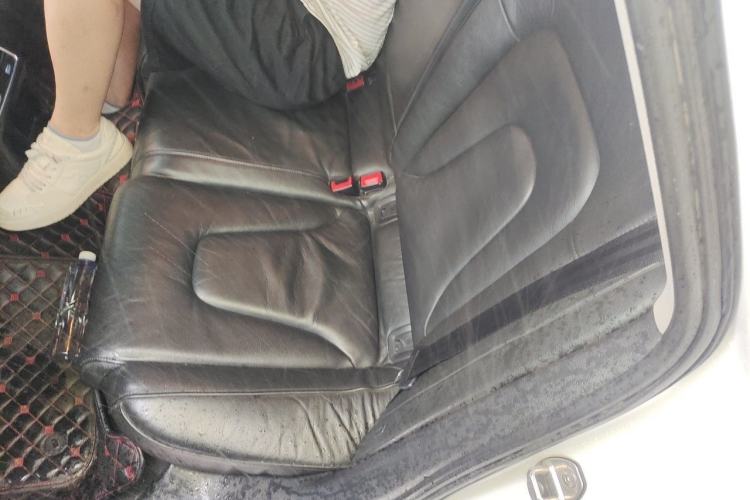 Used Audi A4L 2013 35 TFSI Automatic Comfort Model Left Rear Seat