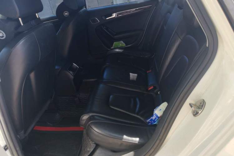 Used Audi A4L 2013 35 TFSI Automatic Comfort Model Left Rear Seat