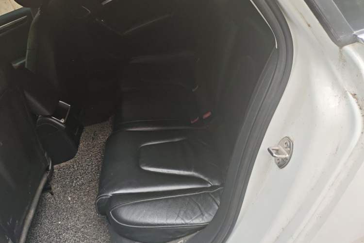 Used Audi A4L 2013 35 TFSI Automatic Comfort Model Left Rear Seat
