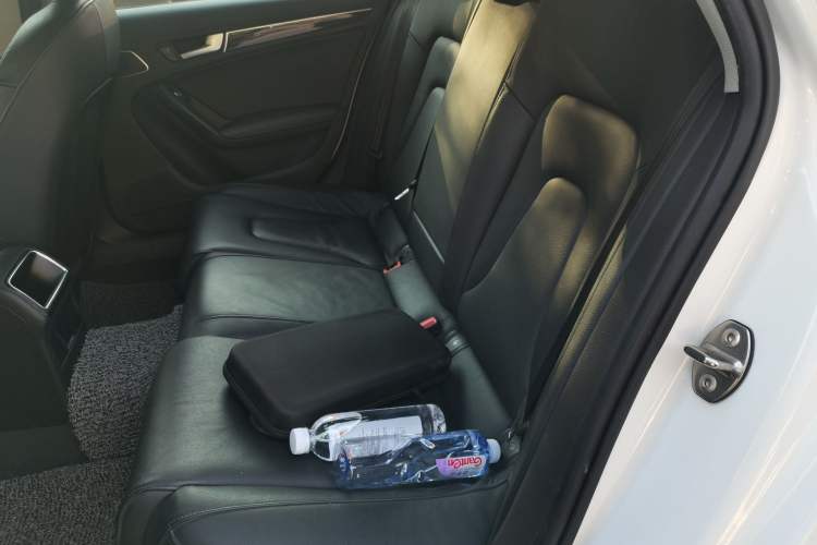 Used Audi A4L 2013 35 TFSI Automatic Comfort Model Left Rear Seat