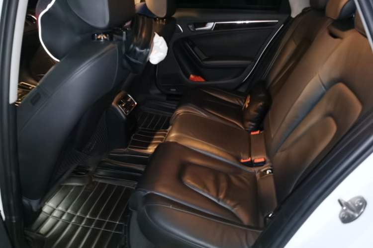Used Audi A4L 2013 35 TFSI Automatic Comfort Model Left Rear Seat