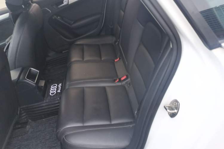 Used Audi A4L 2013 35 TFSI Automatic Standard Model Left Rear Seat