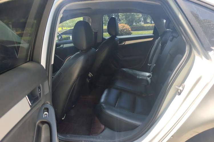 Used Audi A4L 2013 35 TFSI Automatic Standard Model Left Rear Seat