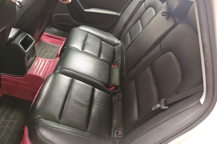 Used Audi A4L 2013 35 TFSI Automatic Standard Model Left Rear Seat
