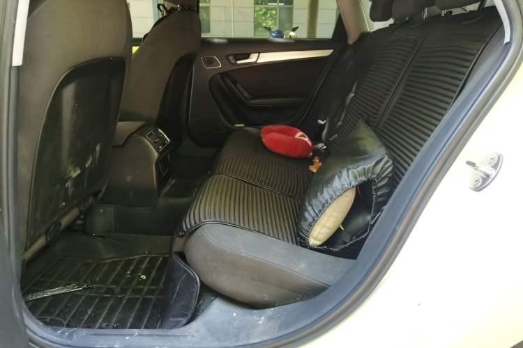 Used Audi A4L 2013 35 TFSI Automatic Standard Model Left Rear Seat
