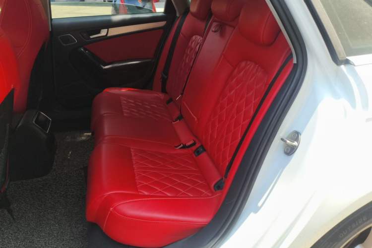 Used Audi A4L 2013 35 TFSI Automatic Standard Model Left Rear Seat