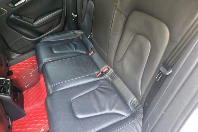 Used Audi A4L 2013 35 TFSI Automatic Technology Edition Left Rear Seat