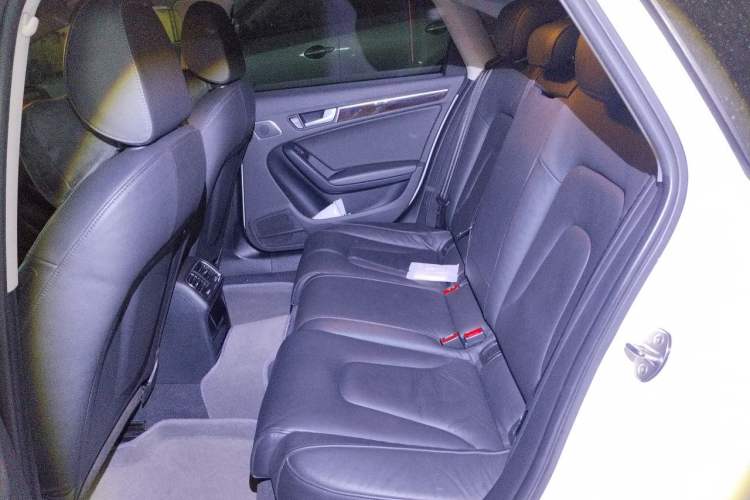 Used Audi A4L 2013 35 TFSI Automatic Technology Edition Left Rear Seat