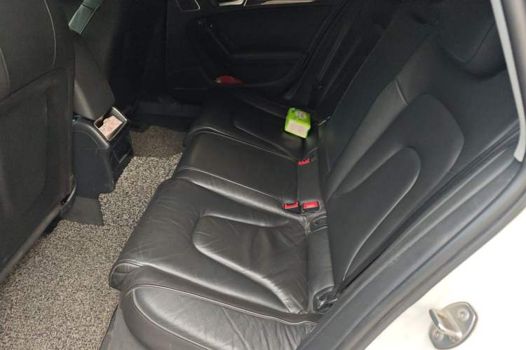 Used Audi A4L 2013 35 TFSI Automatic Comfort Model Left Rear Seat