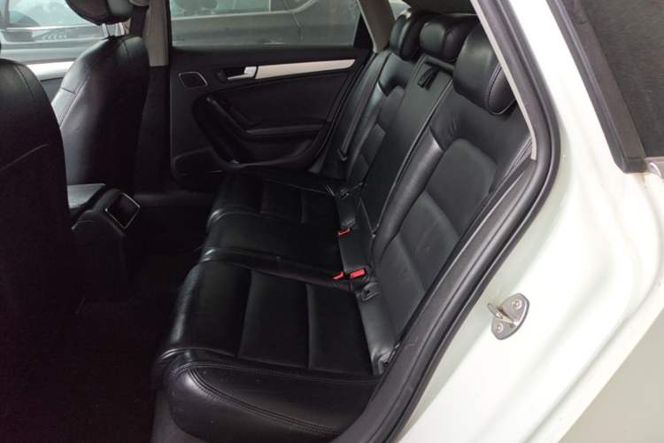 Used Audi A4L 2013 35 TFSI Automatic Standard Model Left Rear Seat