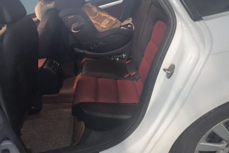 Used Audi A4L 2013 40 TFSI quattro Individual Sport Edition Left Rear Seat