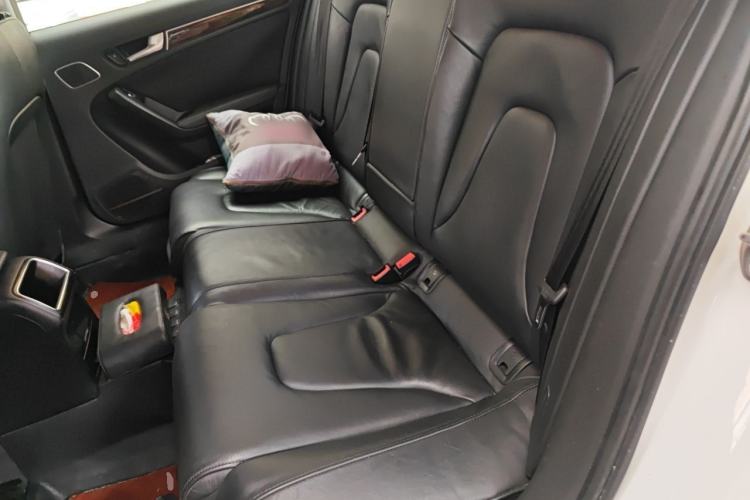 Used Audi A4L 2013 35 TFSI Automatic Comfort Model Left Rear Seat