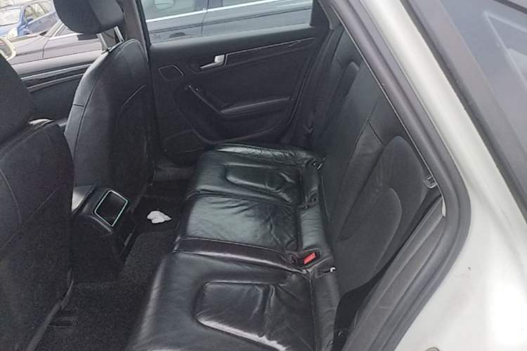 Used Audi A4L 2013 35 TFSI Automatic Comfort Model Left Rear Seat