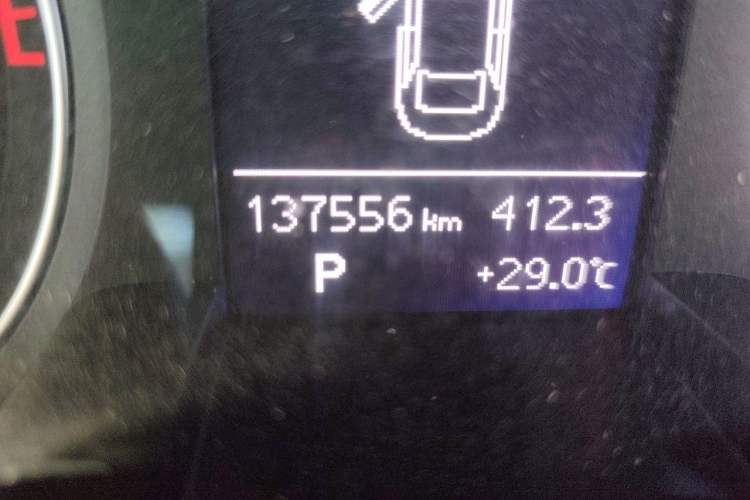 Used Audi A4L 2013 35 TFSI Automatic Standard Model Odometer Close Up