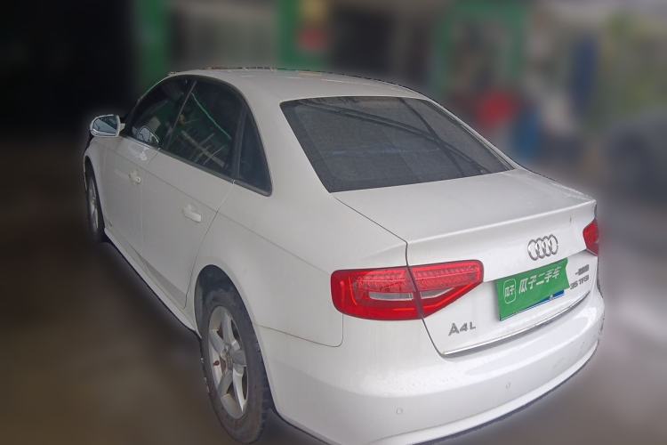 Used Audi A4L 2013 35 TFSI Automatic Comfort Model Rear Left 45 Deg