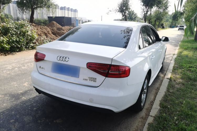 Used Audi A4L 2013 35 TFSI Automatic Comfort Model Rear Right 45 Deg