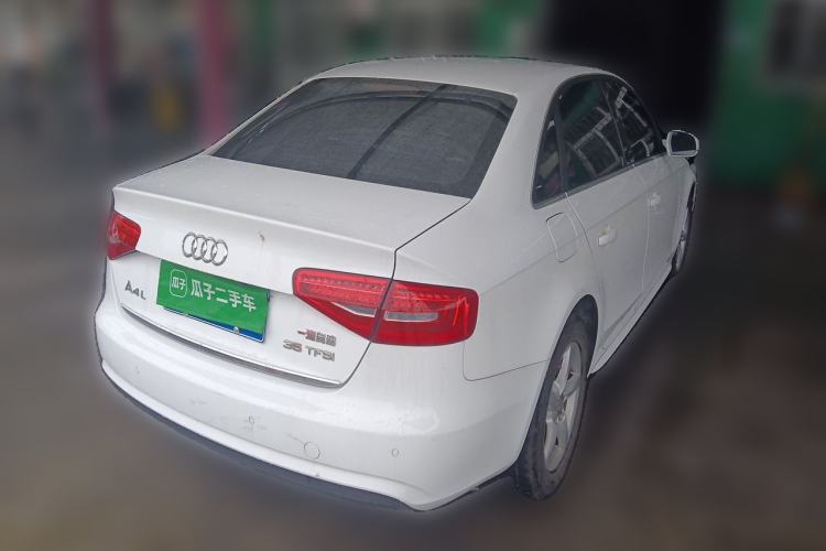 Used Audi A4L 2013 35 TFSI Automatic Comfort Model Rear Right 45 Deg