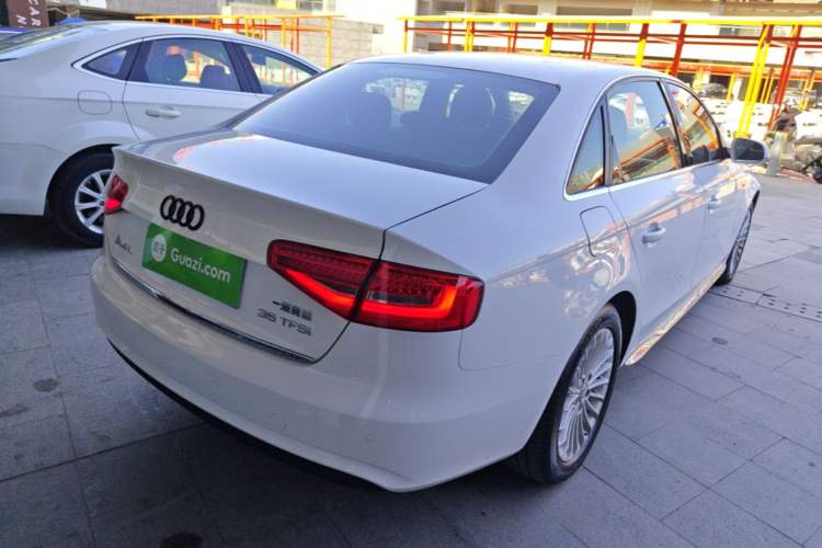 Used Audi A4L 2013 35 TFSI Automatic Standard Model Rear Right 45 Deg