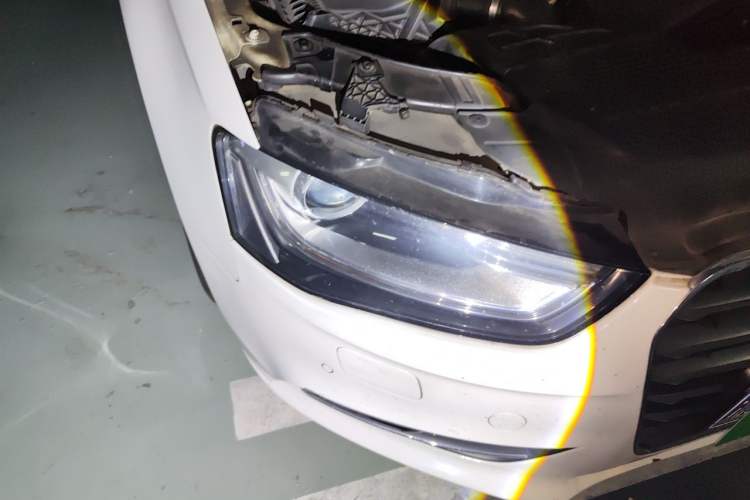 Used Audi A4L 2013 35 TFSI Automatic Comfort Model Right Front Headlight