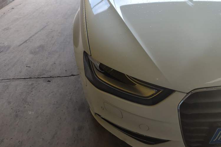 Used Audi A4L 2013 35 TFSI Automatic Technology Edition Right Front Headlight