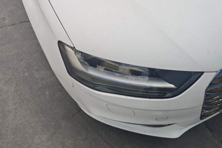 Used Audi A4L 2013 30 TFSI Automatic Comfort Model Right Front Headlight