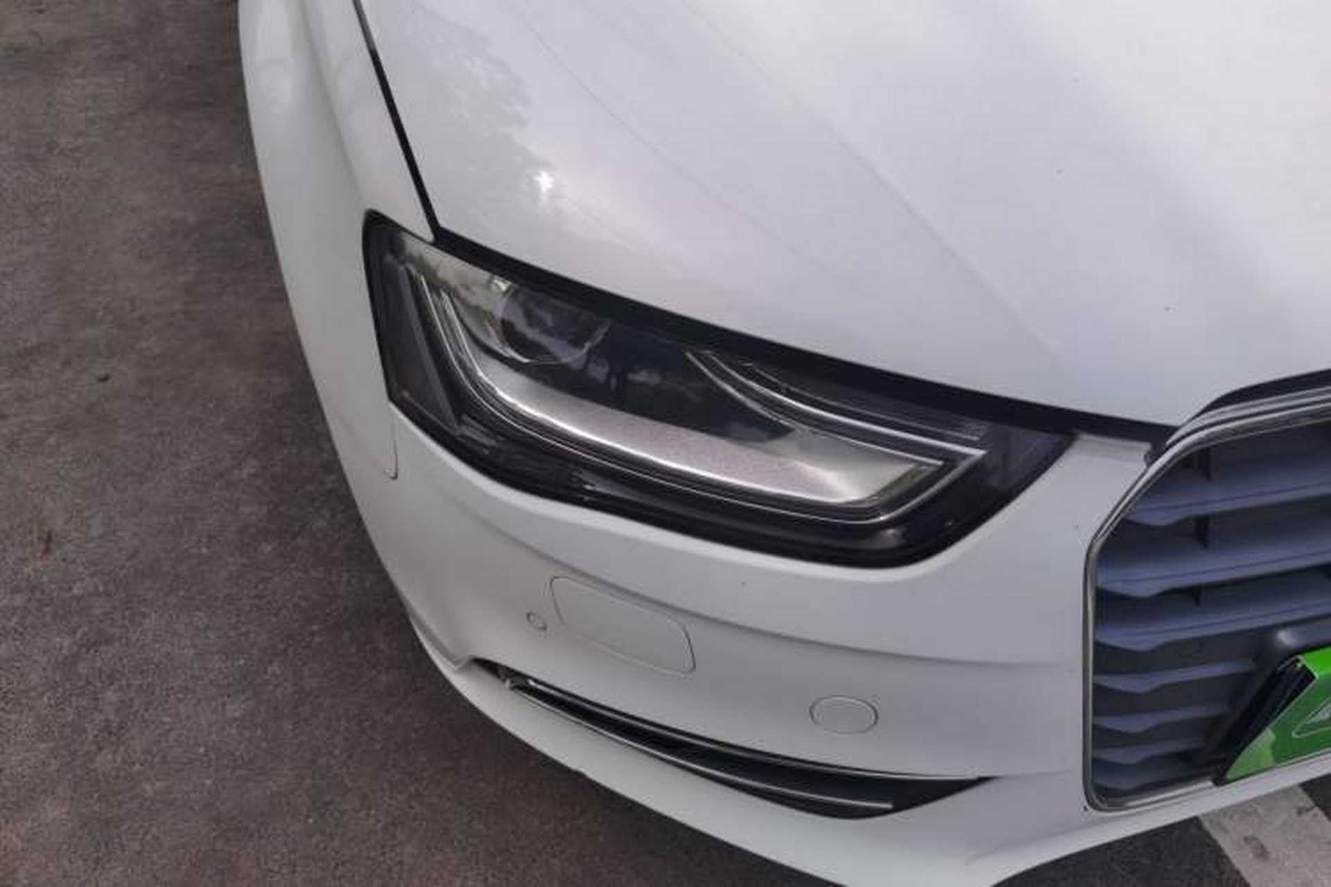 Used Audi A4L 2013 35 TFSI Automatic Comfort Model Right Front Headlight