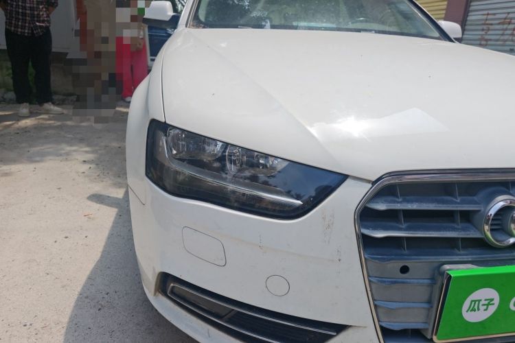Used Audi A4L 2013 30 TFSI Automatic Comfort Model Right Front Headlight