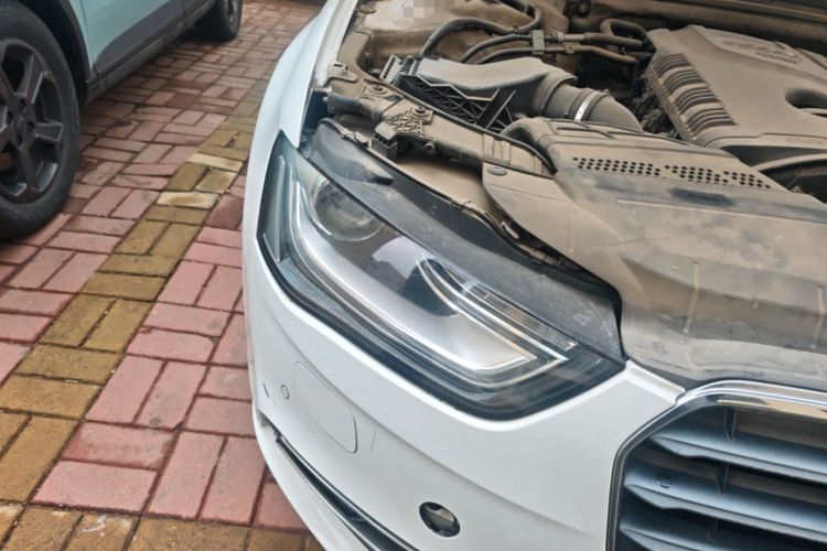 Used Audi A4L 2013 35 TFSI Automatic Technology Edition Right Front Headlight