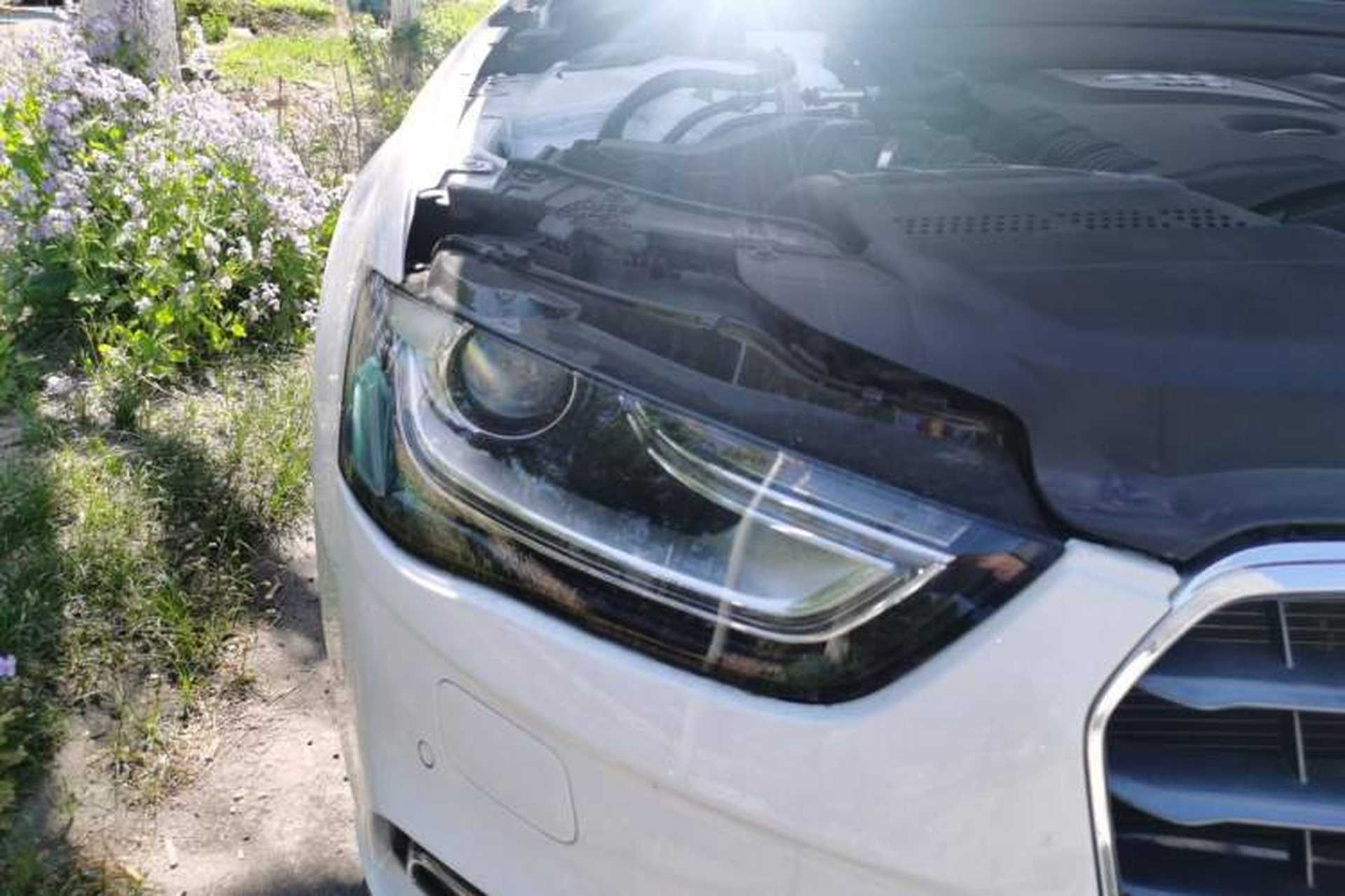 Used Audi A4L 2013 35 TFSI Automatic Standard Model Right Front Headlight