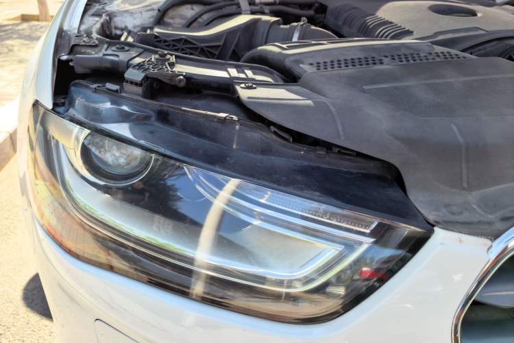 Used Audi A4L 2013 35 TFSI Automatic Technology Edition Right Front Headlight