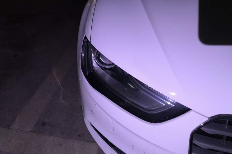 Used Audi A4L 2013 35 TFSI Automatic Standard Model Right Front Headlight