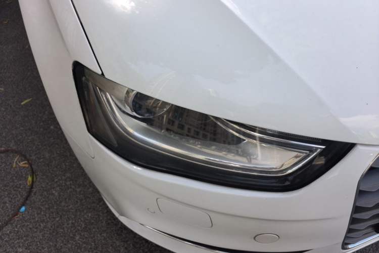 Used Audi A4L 2013 35 TFSI Automatic Comfort Model Right Front Headlight