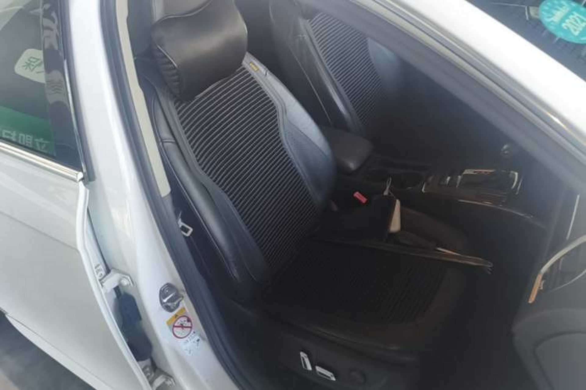 Used Audi A4L 2013 35 TFSI Automatic Comfort Model Right Front Seat