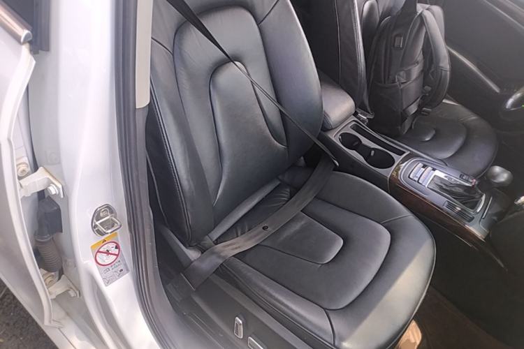 Used Audi A4L 2013 35 TFSI Automatic Comfort Model Right Front Seat