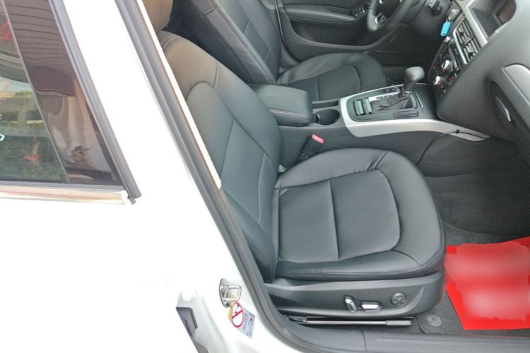 Used Audi A4L 2013 35 TFSI Automatic Standard Model Right Front Seat