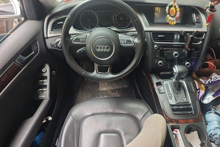 Used Audi A4L 2013 35 TFSI Automatic Technology Edition Steering Wheel
