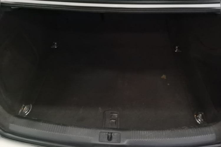 Used Audi A4L 2013 35 TFSI Automatic Comfort Model Trunk