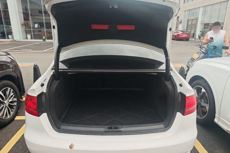 Used Audi A4L 2013 30 TFSI Automatic Comfort Model Trunk