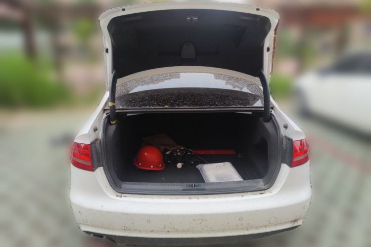 Used Audi A4L 2013 30 TFSI Automatic Comfort Model Trunk