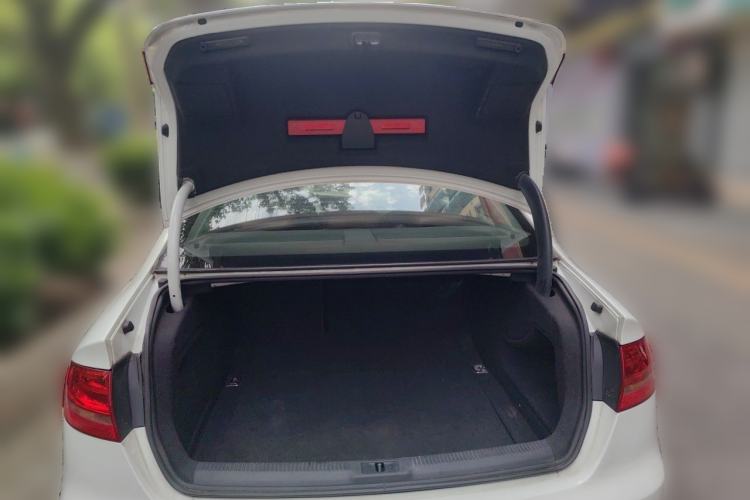 Used Audi A4L 2013 30 TFSI Automatic Comfort Model Trunk