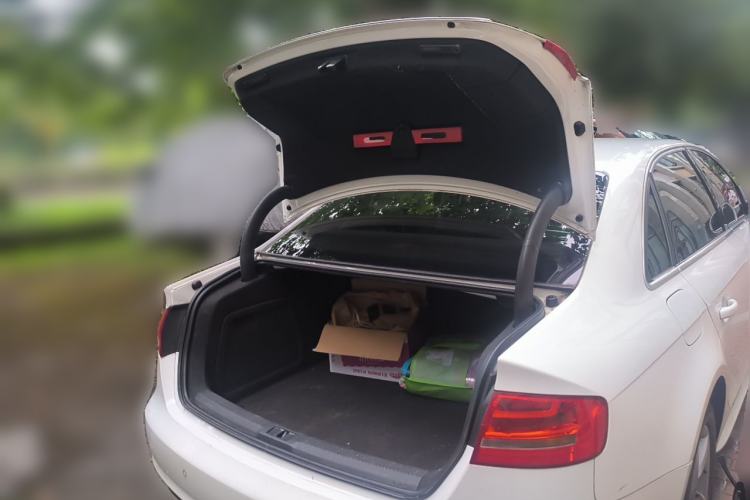 Used Audi A4L 2013 30 TFSI Automatic Comfort Model Trunk