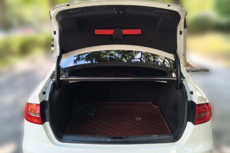 Used Audi A4L 2013 35 TFSI Automatic Standard Model Trunk