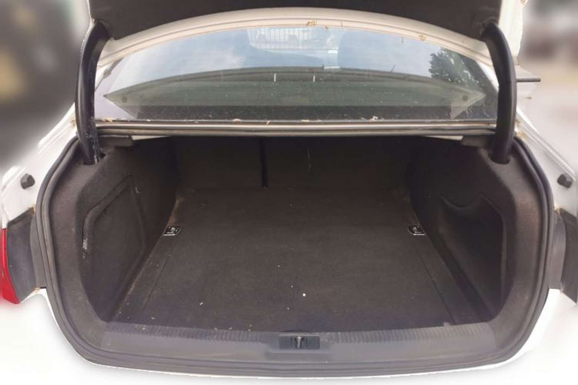 Used Audi A4L 2013 35 TFSI Automatic Comfort Model Trunk