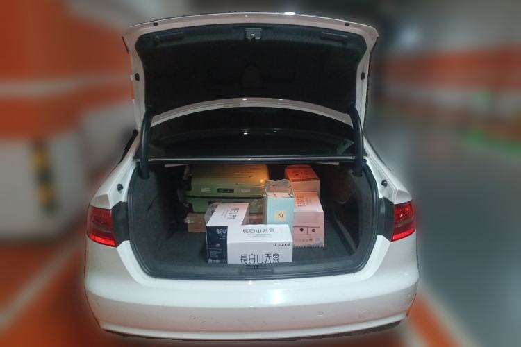 Used Audi A4L 2013 35 TFSI Automatic Comfort Model Trunk