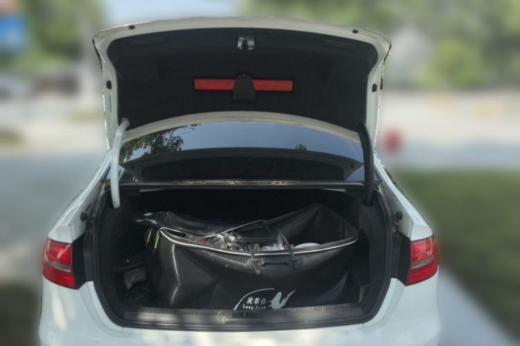 Used Audi A4L 2013 35 TFSI Automatic Standard Model Trunk