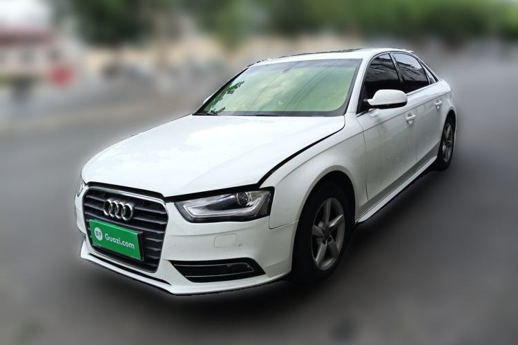 Used Audi A4L 2013 35 TFSI Automatic Comfort Model Guazi used car, China used car export, Used car for sale, Used cars, Cheapest cars for sale
