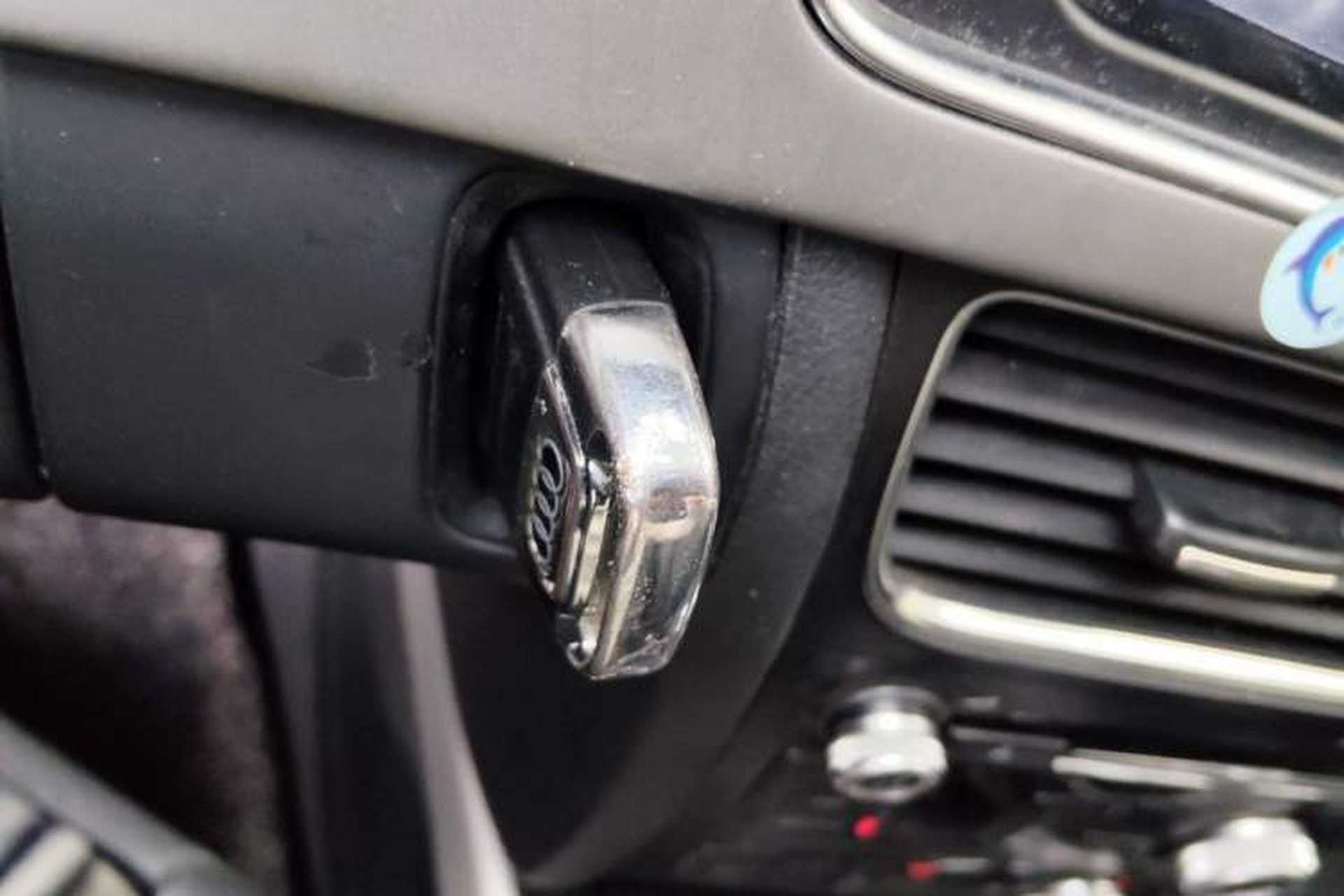 Used Audi A4L 2013 35 TFSI Automatic Standard Model Vehicle Key