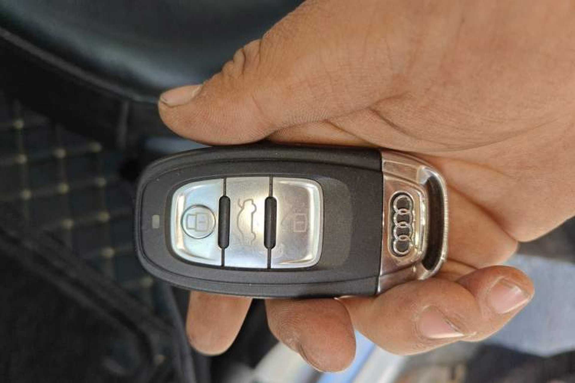 Used Audi A4L 2013 35 TFSI Automatic Comfort Model Vehicle Key