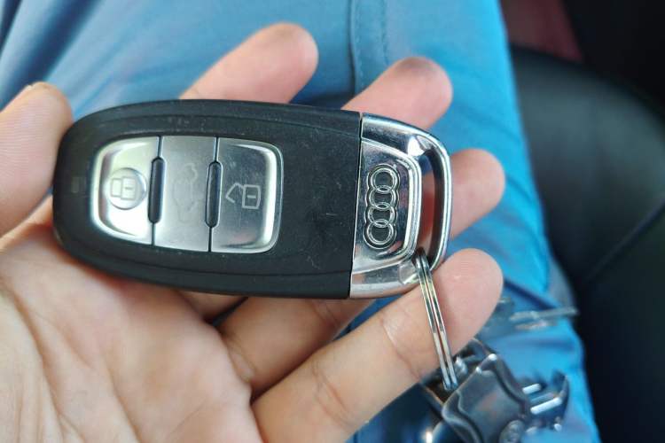 Used Audi A4L 2013 35 TFSI Automatic Technology Edition Vehicle Key