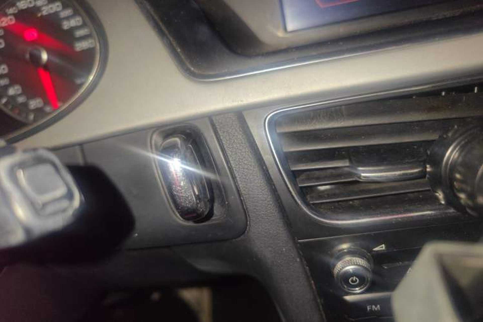 Used Audi A4L 2013 35 TFSI Automatic Comfort Model Vehicle Key